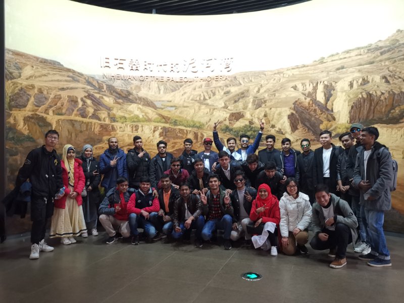 留学生走进河北省博物馆